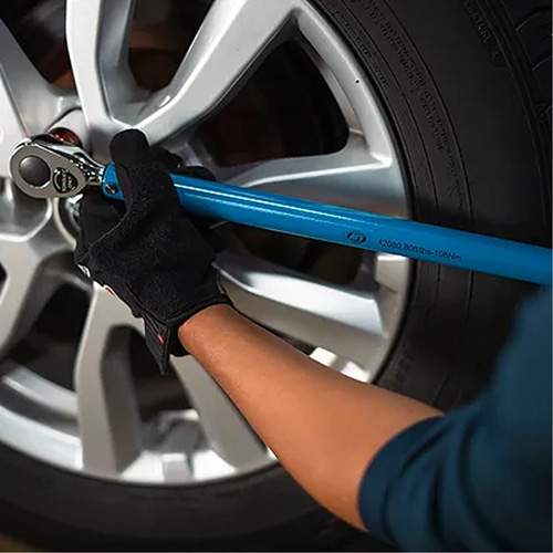 American Forge & Foundry 42080 1/2 Drive 80 Ft/Lb Preset Torque Wrench