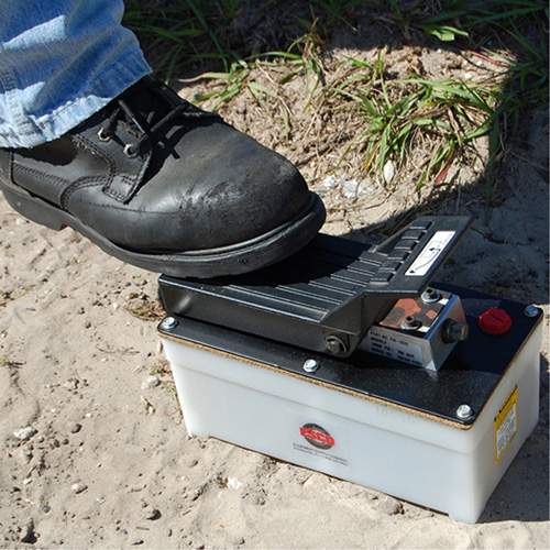 ESCO 10590 2.5 Quart Air Hydraulic Pump