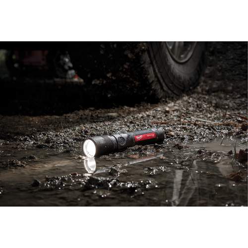 Milwaukee ML2161-21 Twist Focus Flashlight