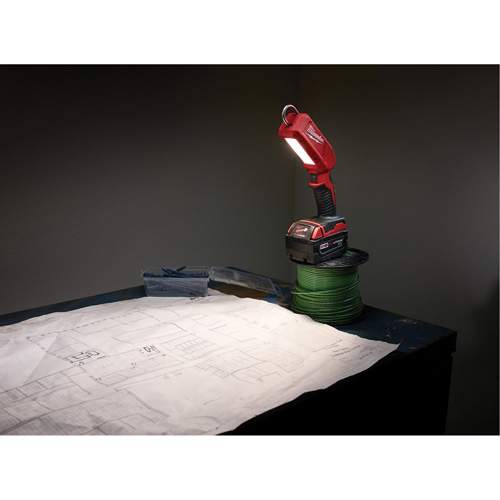 Milwaukee 2352-20 M18 Stick Light