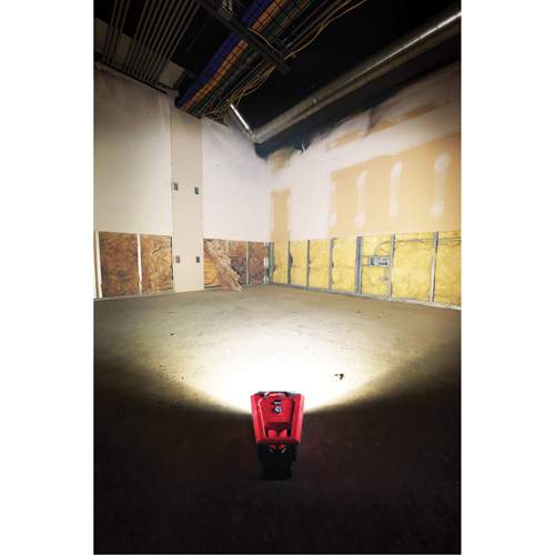 Milwaukee ML2364-20 M12 Rover Mounting Flood Light
