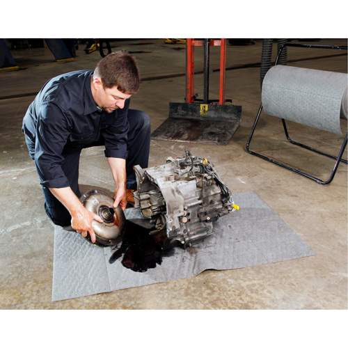 NEW PIG 25400 PIG&reg; Mediumweight Absorbent Mat Roll, 30" W x 150' L