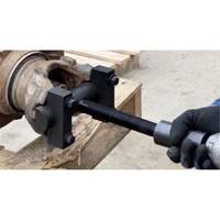Lisle 60050 Heavy-Duty Yoke Puller, For Class 6-8 Trucks
