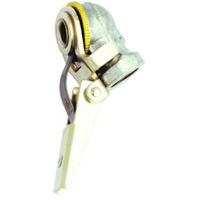 Milton 698 1/4 Inch NPT Chuck Clip With Female Chuck